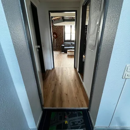 Charmante Altbaumaisonette Naehe Hauptbahnhof *